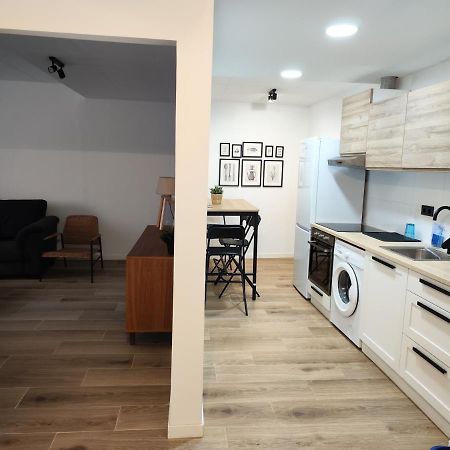 Boutique Apartment Ave Centro Lleida Exterior photo